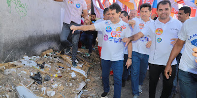 Evandro Leitão em campanha no Bonsucesso
