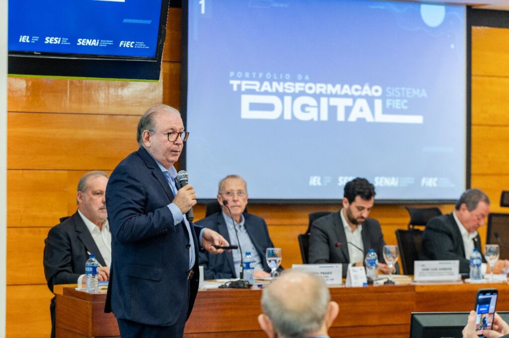 Ricardo Cavalcante na reunião da CNI, na FIEC