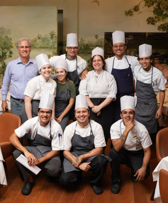 Equipe do Restaurante Mangue Azul