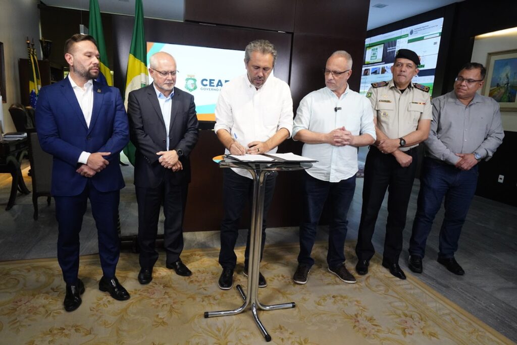 Elmano cria projeto Moto Segura