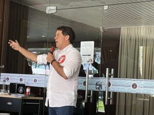 Evandro Leitão na Assespro Ceará. Foto: Paulo César Norões