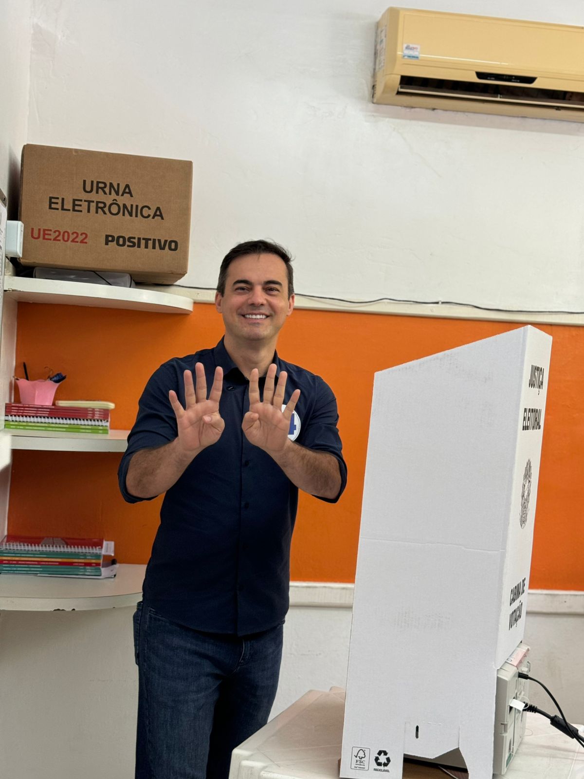 Capitão Wagner na hora do voto