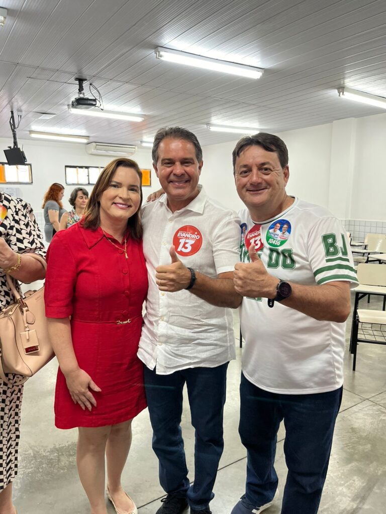 Evandro Leitão, Cristiane Leitão e Benigno Jr.