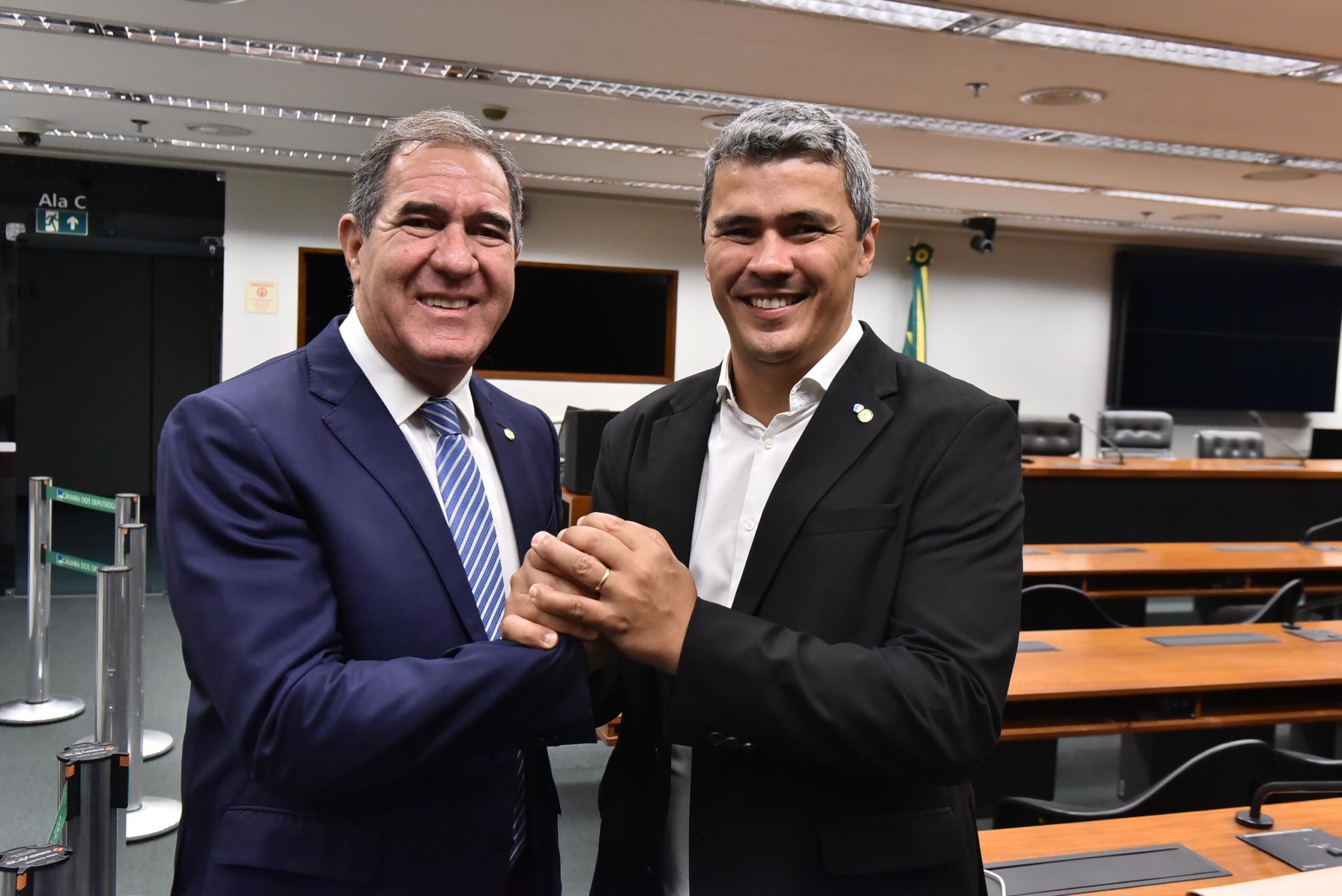 Deputado Luiz Gastão na liderança da Frente Parlamentar Católica da Câmara dos Deputados