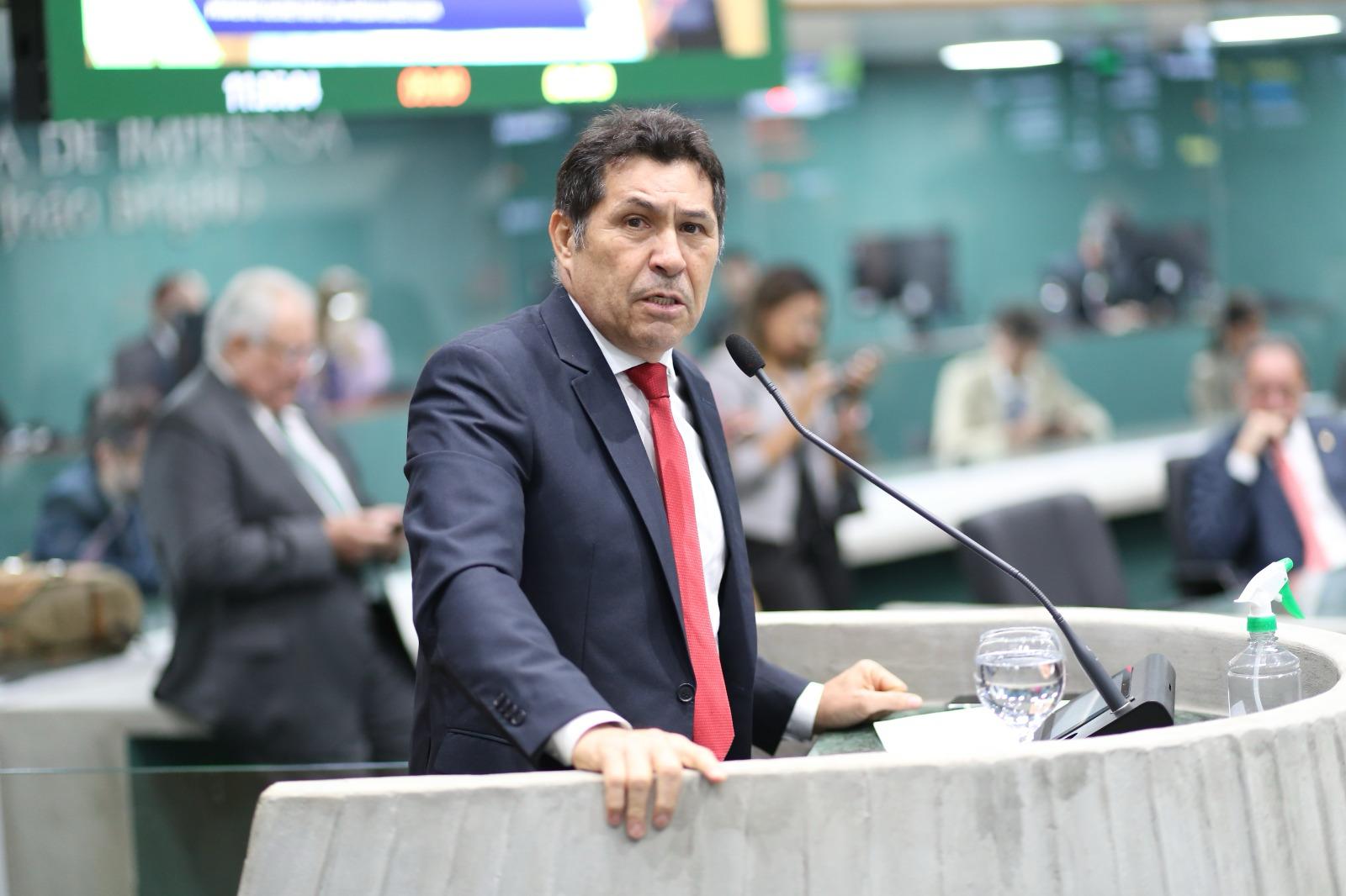 Dep. De Assis Diniz