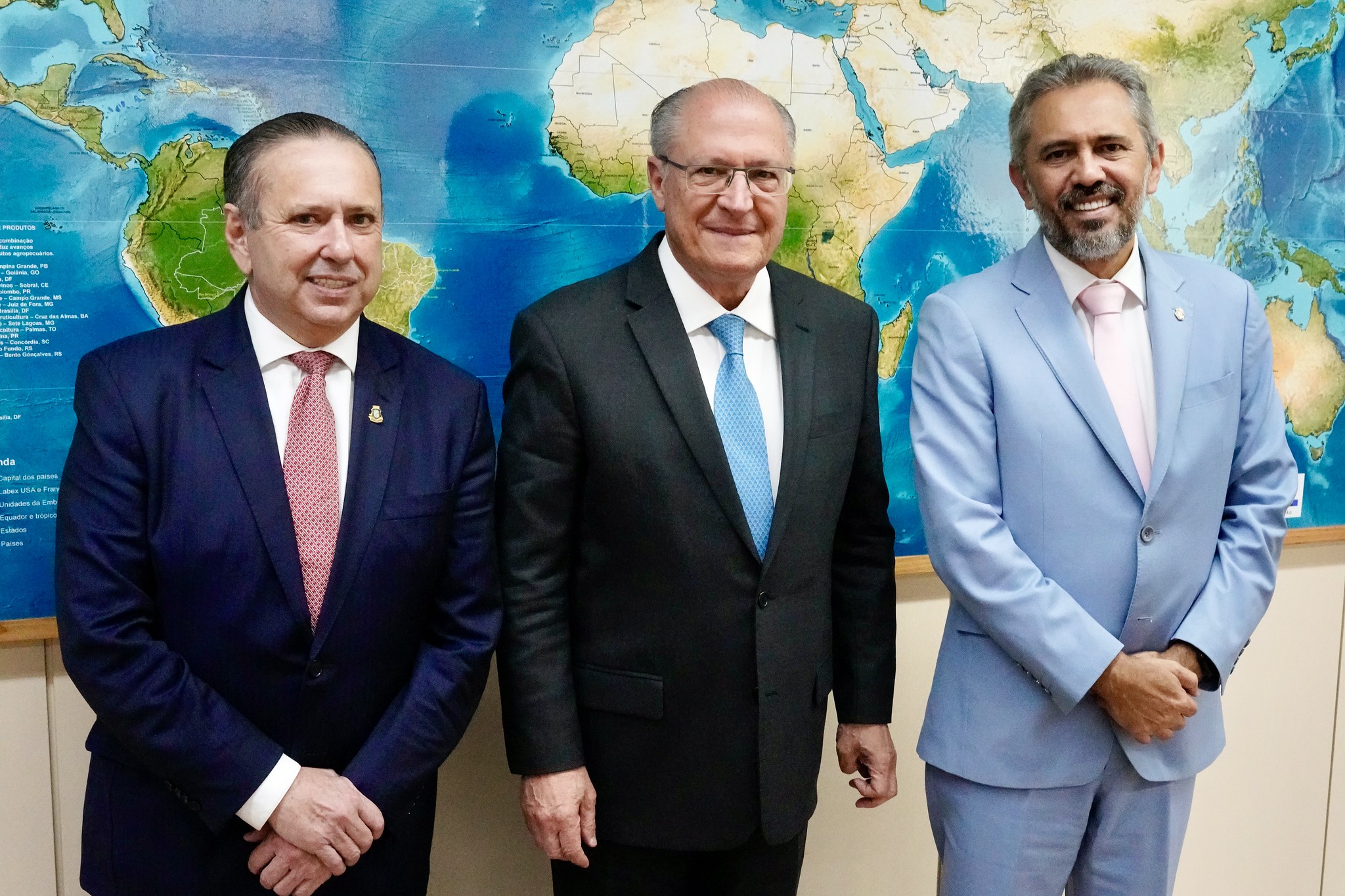 Elmano e Domingos Filho com Alckmin