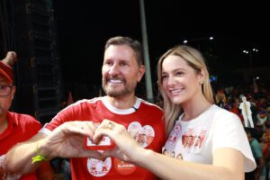 Romeu Aldigueri e Tainah Marinho
